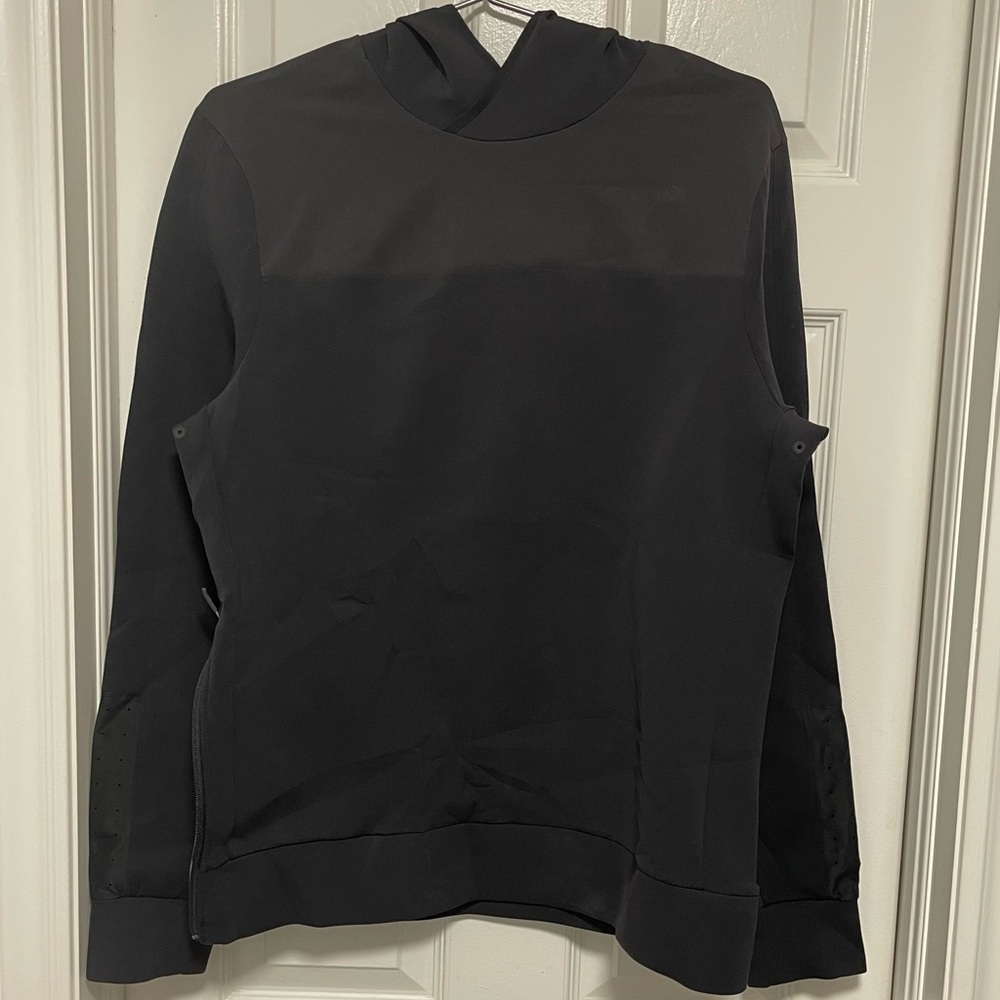 [lululemon] License To Train Hoodie Long Sleeve - Black - M
